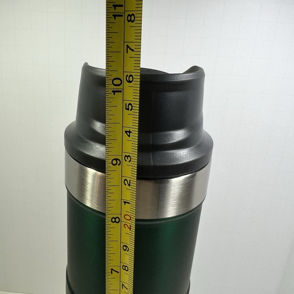 Stanley Starbucks Classic 20 oz One Hand Vacuum Tumbler Green Shiny Push Button - Picture 10 of 15